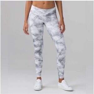 Lululemon wonder under 7/8 pants